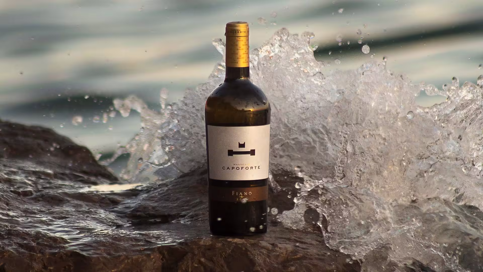 Masseria Capoforte Fiano vino bianco mare salento puglia 1080x1350 Masseria Capoforte Fiano vino bianco mare salento puglia 1080x1350